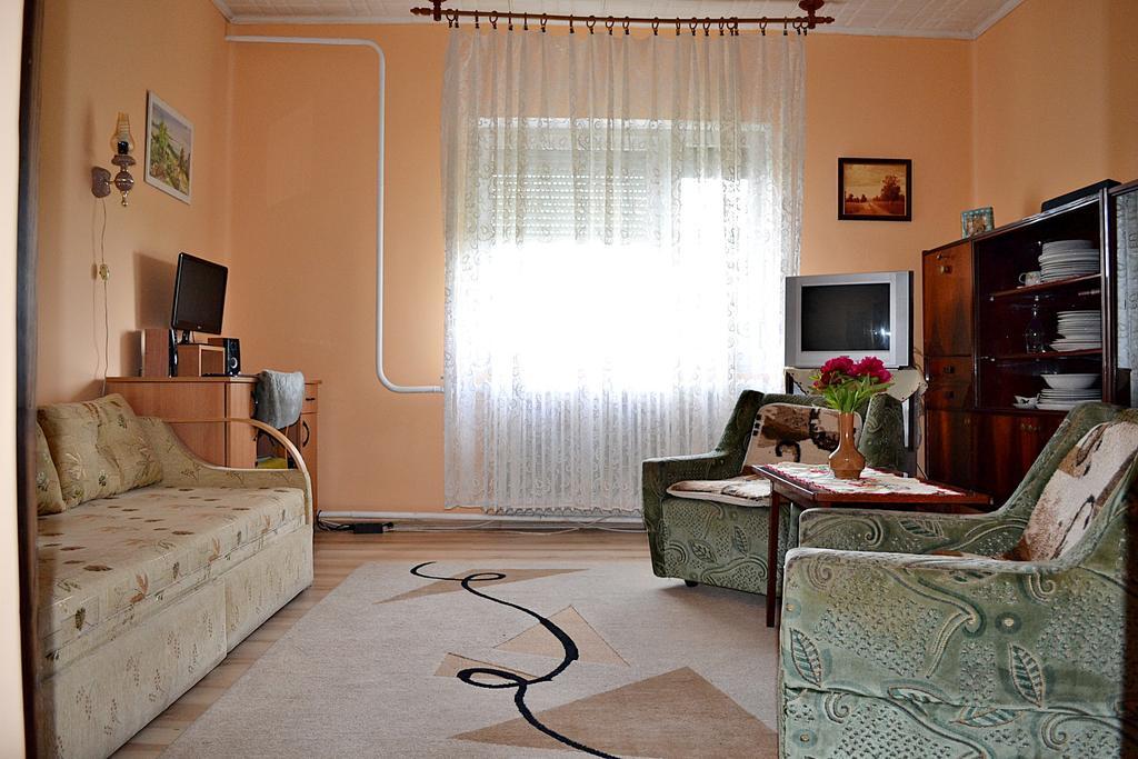 Ferenc Wellnes Apartment Csajág Exterior photo